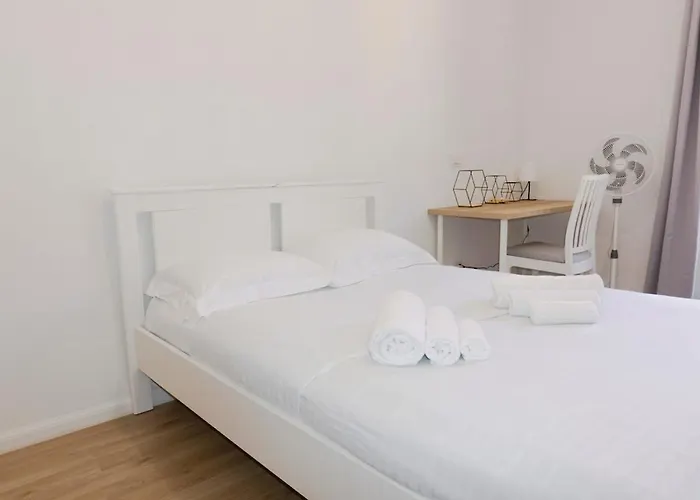 Metro M1 Appartement *