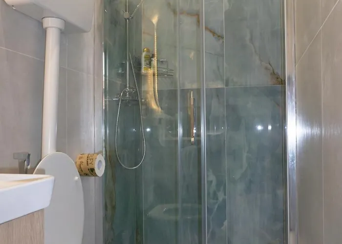 Metro M1 Appartamento *