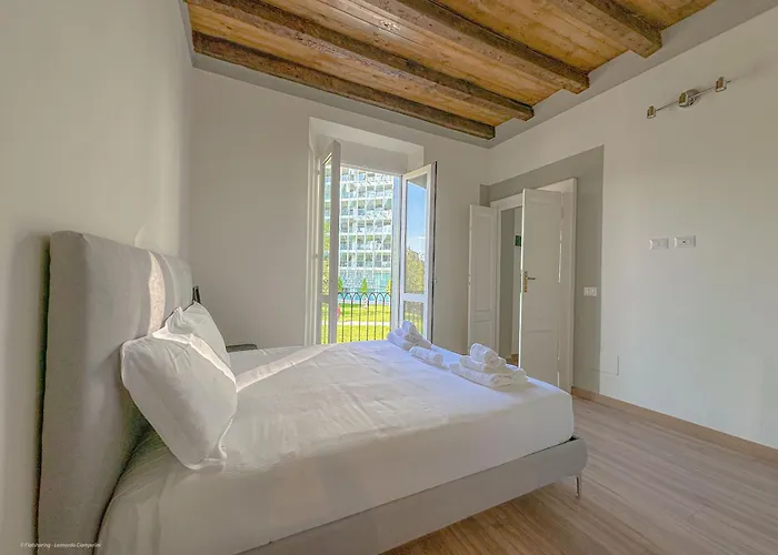 Διαμέρισμα Castillia 22 - Terrazza Sul Bosco Verticale