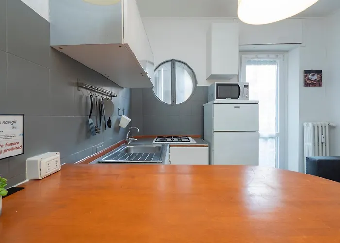Apartament Italstay - Sui Navigli - Pet Friendly
