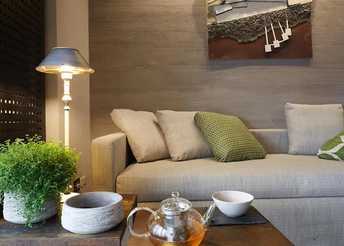 Luxury Design Downtown - Free Parking * Milan