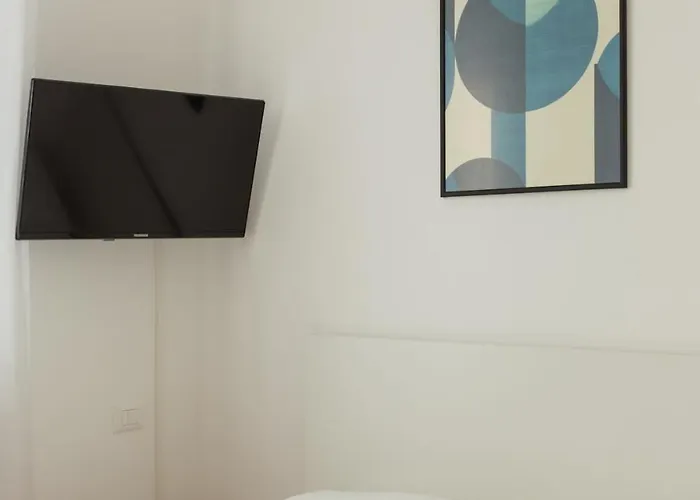 8th Floor - View Apartment *