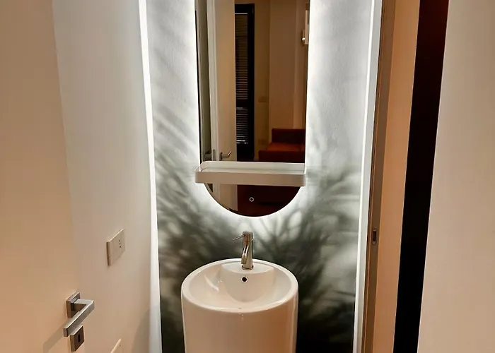 Navigli Relax With Private Balcony And Parking * Milan