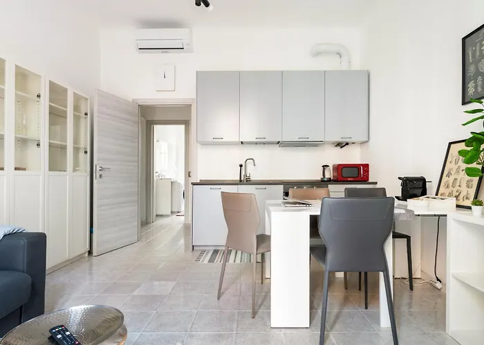 La Casa Sull'albero Life Apartment *