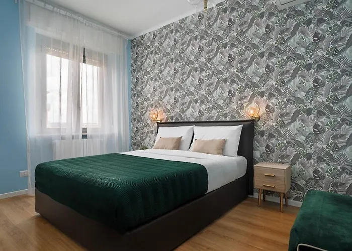 Classbnb - Just 2 Minutes Walk From Domodossola M5 Metro Station * Mediolan