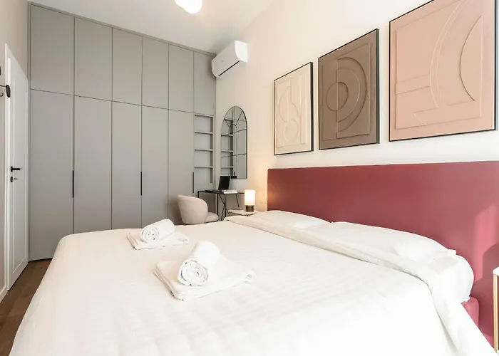 Mazzini By Halldis Apartment