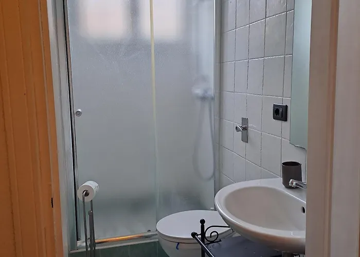 לינה וארוחת בוקר M4 Argonne 3*