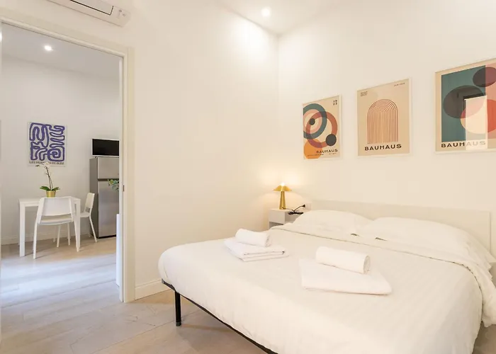 Gorizia Modern One Bedroom By Halldis 아파트