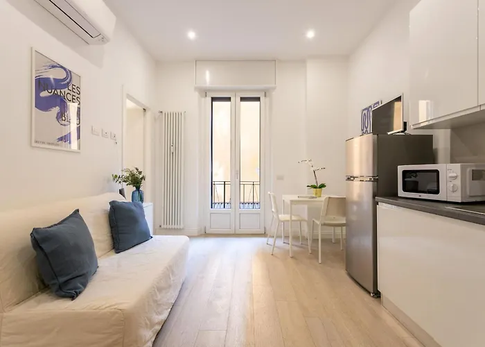 Gorizia Modern One Bedroom By Halldis 아파트 밀라노