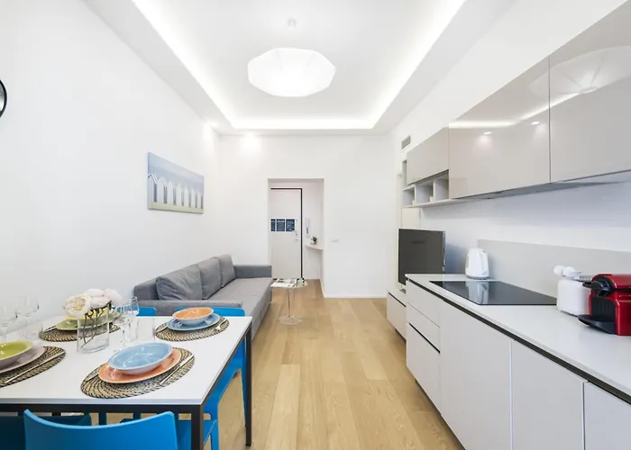 Eaylife - - Corso Italia 68p4 - Navigli * Milán