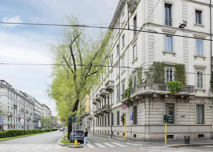 Eaylife - - Corso Italia 68p4 - Navigli * Milán
