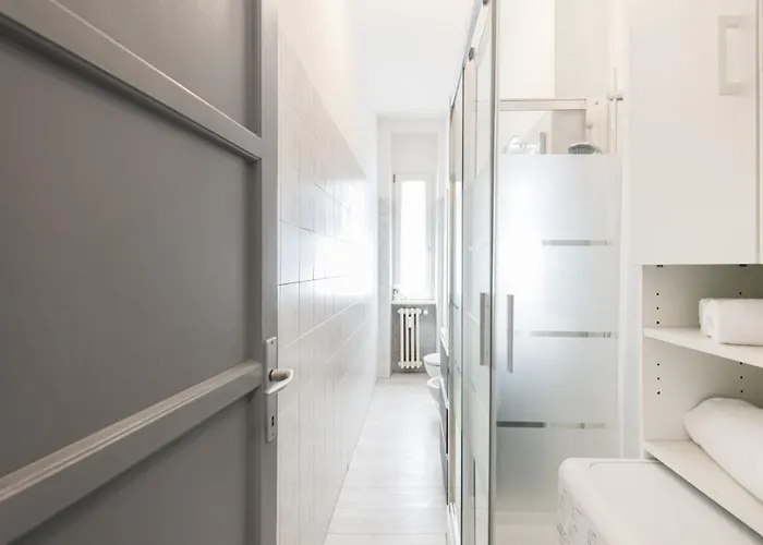 Easylife - - Borsi 2 - Navigli * Milán