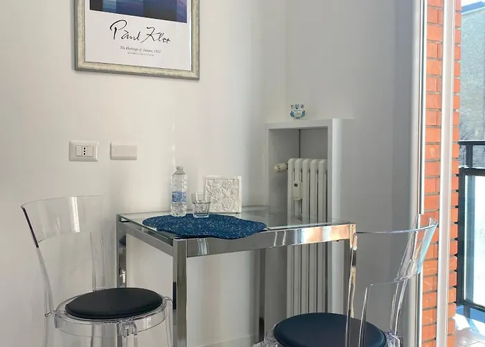 Lady Indigo 2 San Siro Apartment