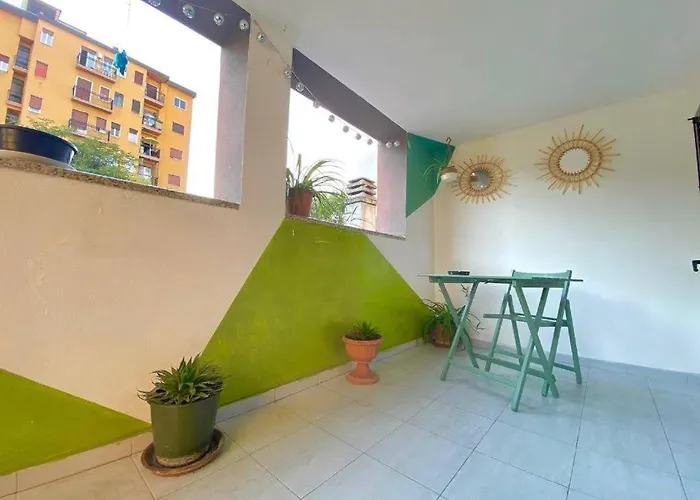 Conte Rosso House V&l, Con Doppia Ampia Terrazza, Vista Coorte Interna, Vicino A Metropolitana M2 Lambrate