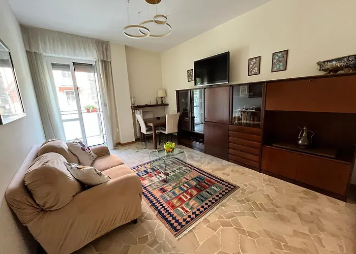 La Casa Di Chira Con Casa Silvestro Lägenhet Milano