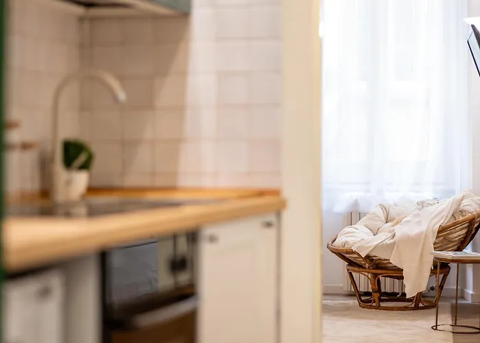 Апартаменты Elegant And Stylish Design In Brera Near The Metro Милан