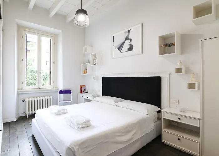 דירה Custodi Premium Tra Navigli E Bocconi מילאנו