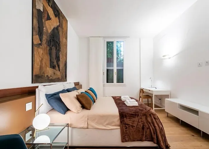10 Minutes From The Duomo - Double Lejlighed *