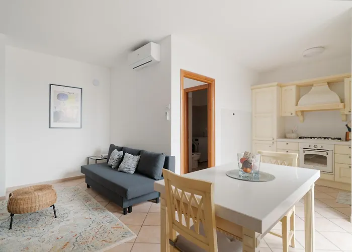 Διαμέρισμα Guesthost - Spacious 600 Mt To Metro M3 Comasina