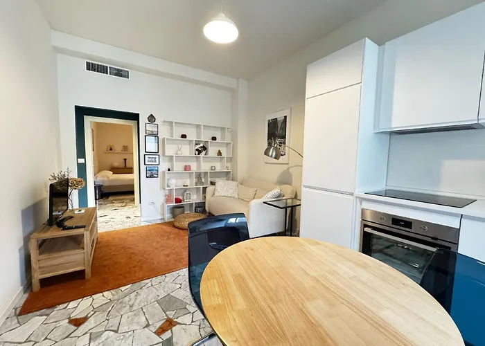 Kibilu - Via Bruzzesi * Milano