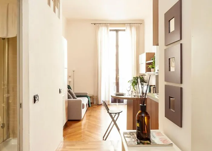 Bilocale Con Wifi In Palazzo Storico, A 5 Minuti Dal Duomo Zona San Babila - Tribunale ميلان