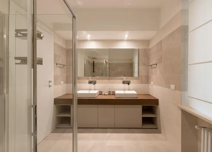 Apartment Cozy And Modern Two Bedrooms Parco Sempione - Mirable Pm *