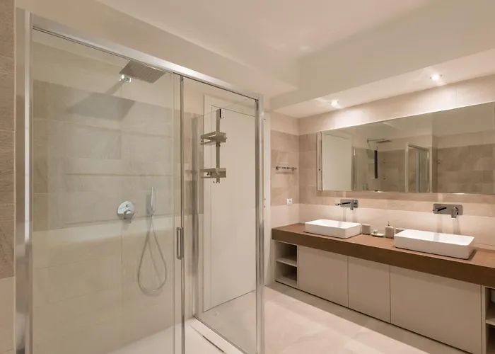 Cozy And Modern Two Bedrooms Parco Sempione - Mirable Pm Apartment *