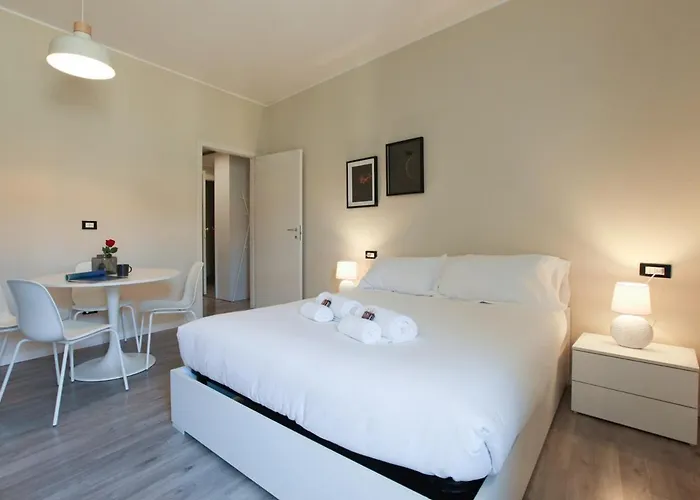 Station Spacious 2br Flat 公寓 *