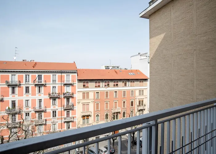 Apartament Elegante Bilocale In Zona Tortona *