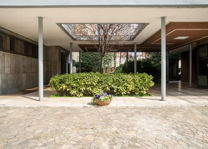 Apartament Elegante Bilocale In Zona Tortona