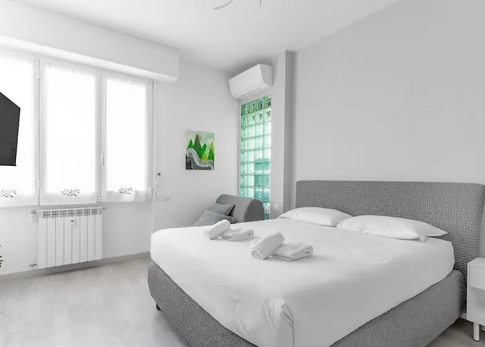 Apartman Comodo E Confortevole-sesto Piano Con Vista