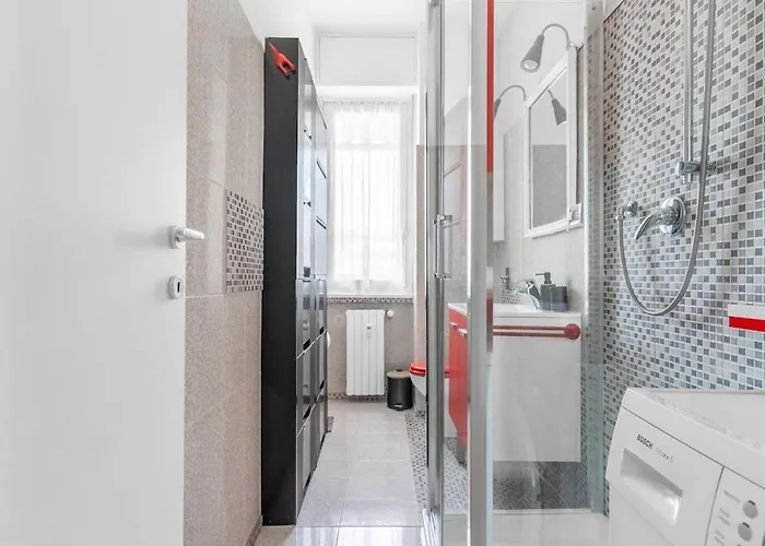 Apartman Comodo E Confortevole-sesto Piano Con Vista Milánó
