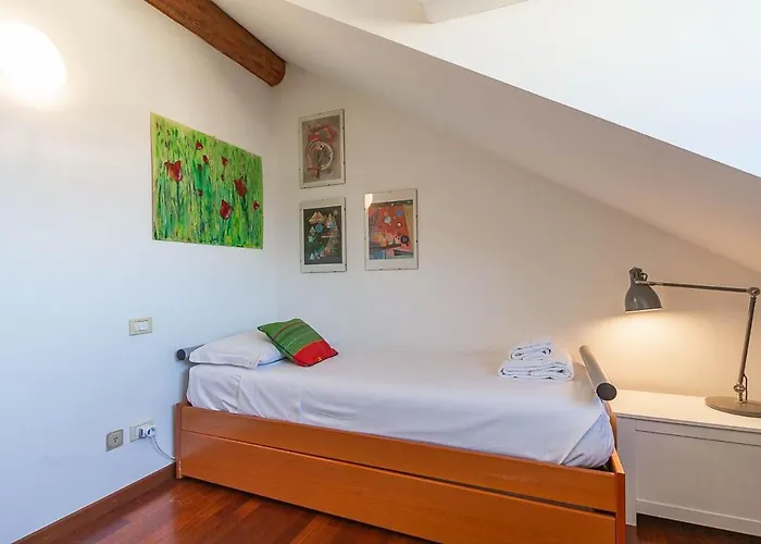 Appartamento Station 10 Min Private Terrace Skyview 6 Pax Milano