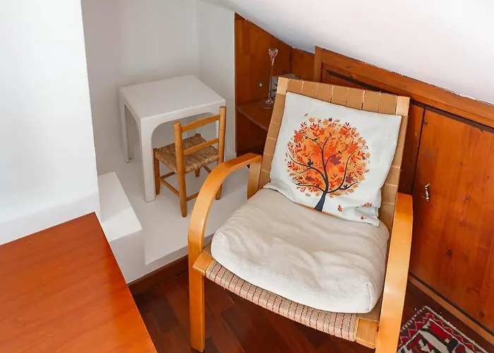 Station 10 Min Private Terrace Skyview 6 Pax