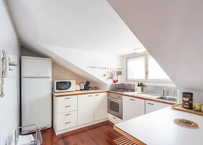 Appartamento Station 10 Min Private Terrace Skyview 6 Pax Milano