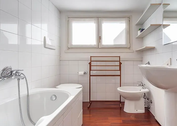 Appartamento Station 10 Min Private Terrace Skyview 6 Pax *