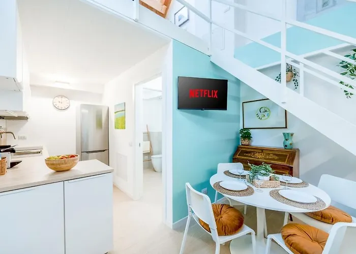 Luminoso Loft - M5 Cagranda - Free Wi -fi * 밀라노