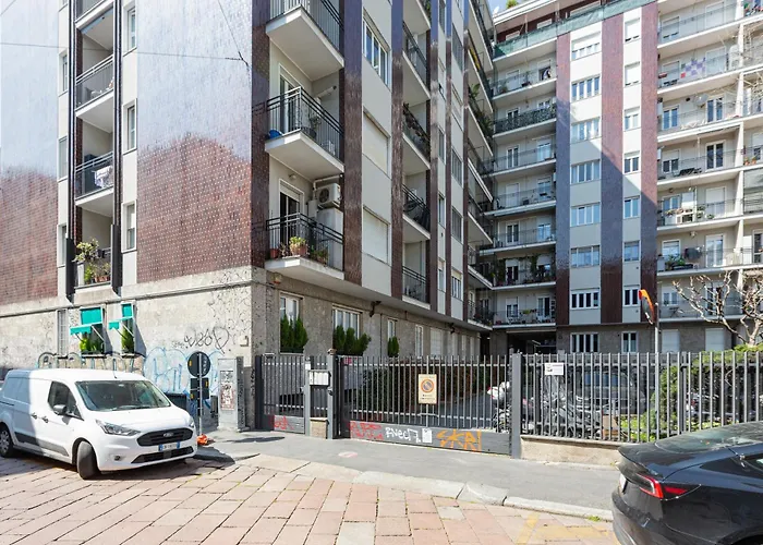 Guesthost - Cozy Tortona Apartamento