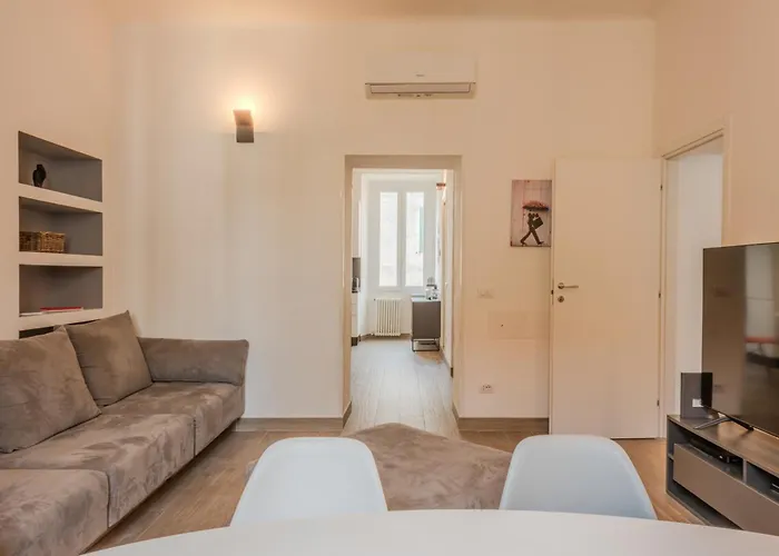 Easytopstay - Moscova Elegant Appartement *