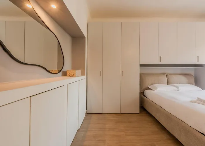 Easytopstay - Moscova Elegant Milan