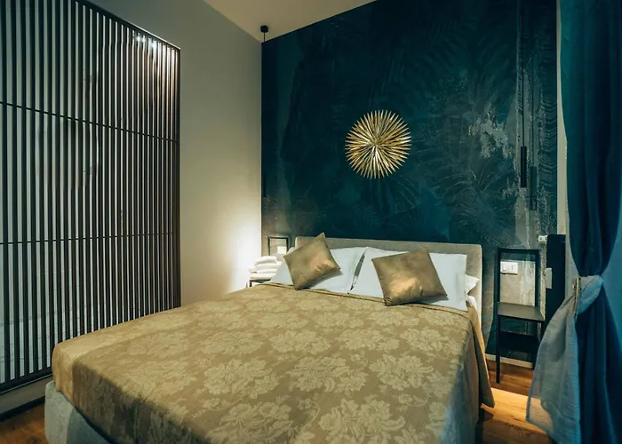 Center Luxury Flat A 아파트 *