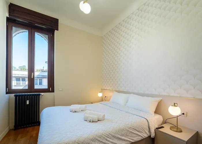 Appartement Casa Bella 16 - 8 Min To Metro, 15 Min To Lin Airport, Area