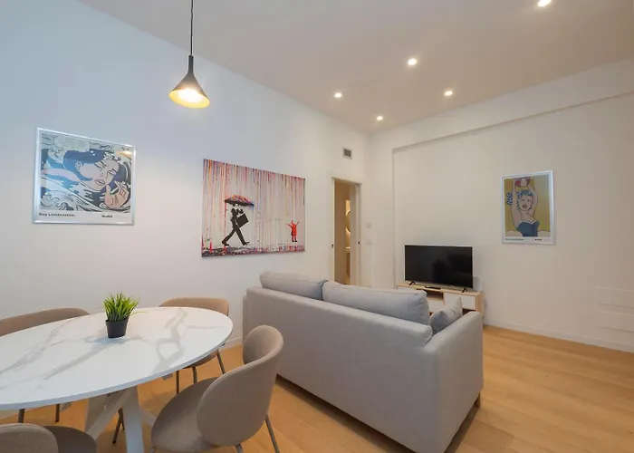 아파트 Xenia - 3rooms In Via Petrella 4 C *