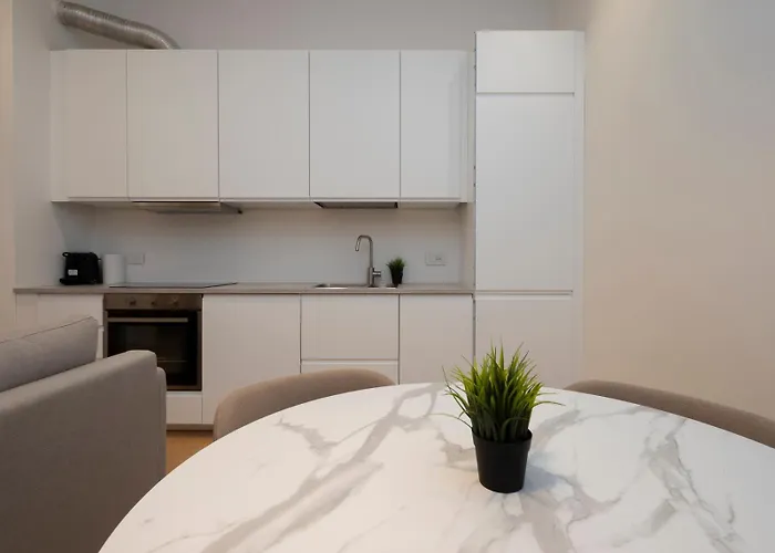 Xenia - 3rooms In Via Petrella 4 C * 밀라노