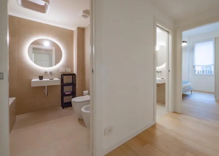 아파트 Xenia - 3rooms In Via Petrella 4 C 밀라노