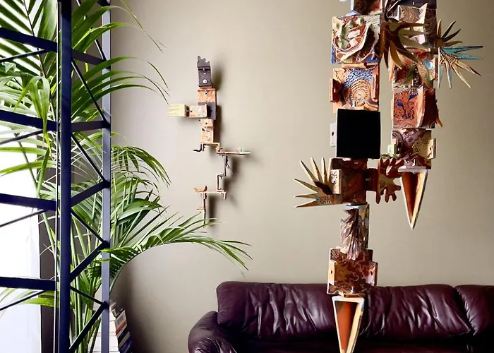 Elegant 1920s Apartment, Refined & Apartman *