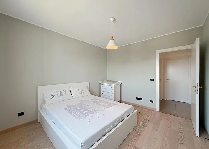 80m2, 7 Piano, Bilocale Con 2 Terrazze E 2 Bagni Apartman *