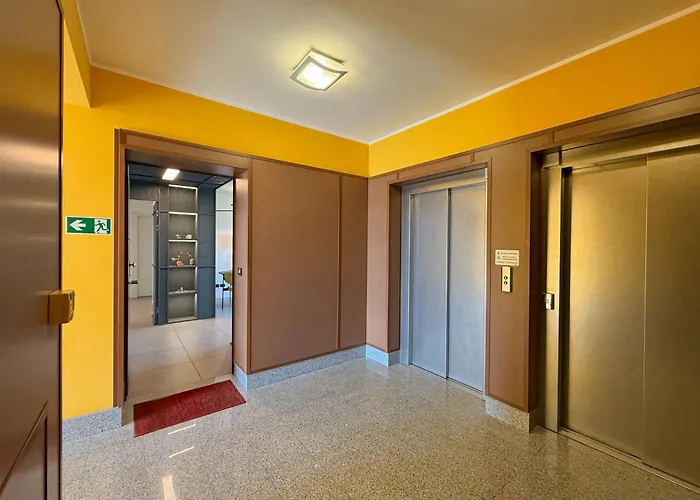 80m2, 7 Piano, Bilocale Con 2 Terrazze E 2 Bagni Apartmán Milán