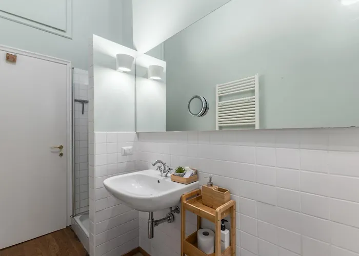 Boccaccio - 4 Posti - Metro Apartment *