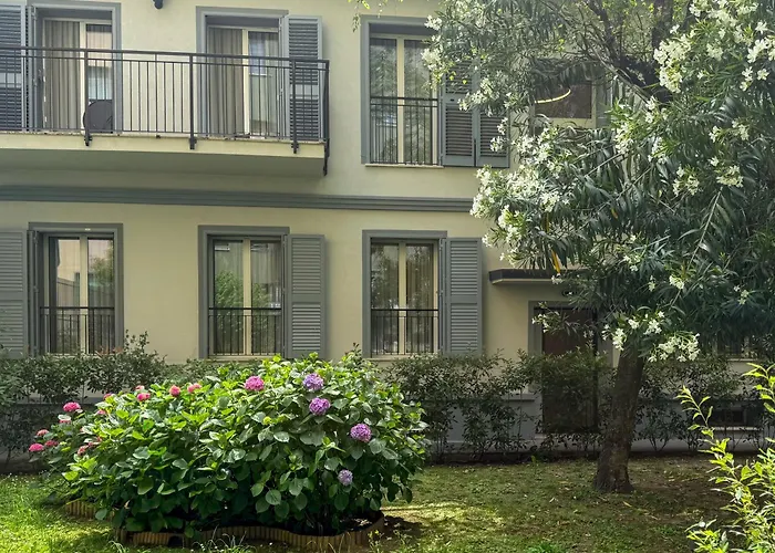 Teodorico - Quiet Garden View With Parking 公寓 *